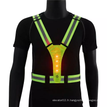 Gilet de sécurité réfléchissant avec lumière LED